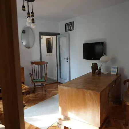 Apartamento Elegant Studio + Parking In The Middle Of The City *